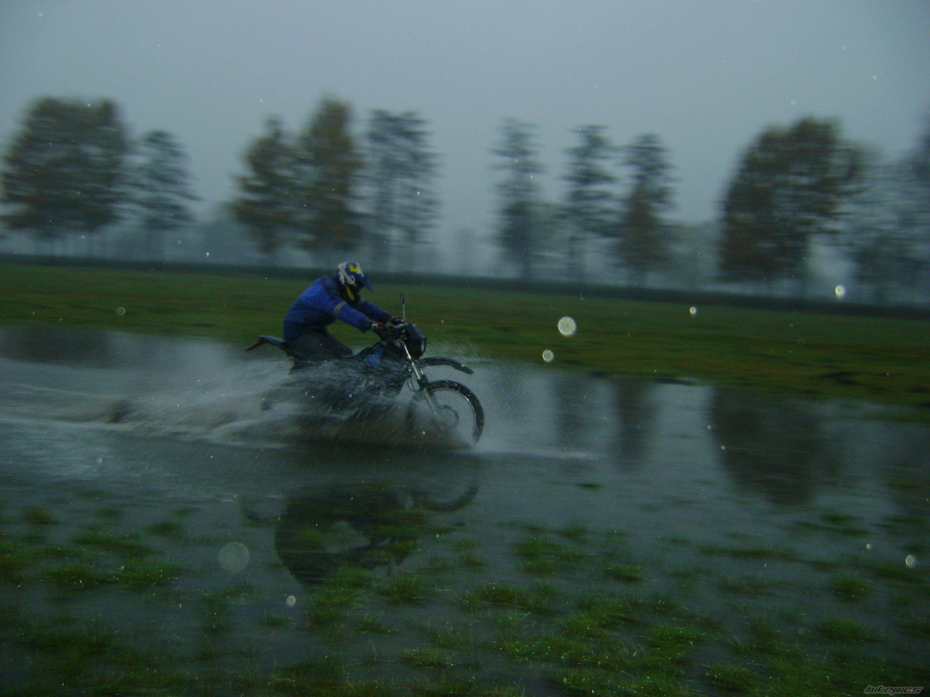 Bike Photo 1828436