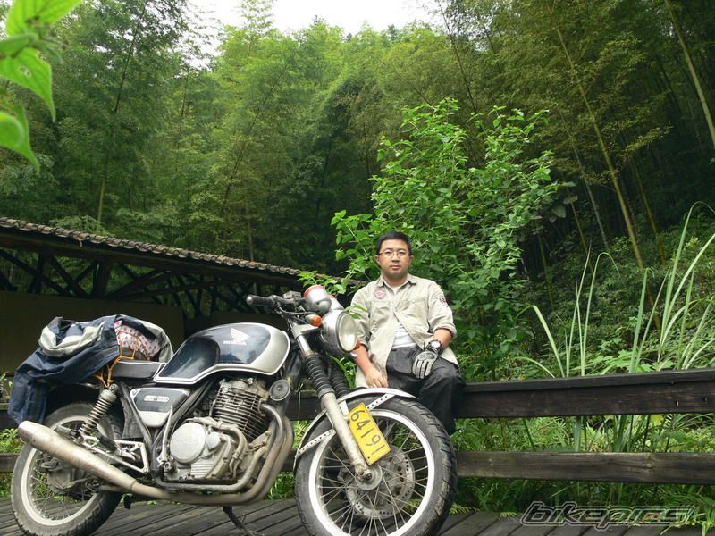 Bike Photo 1829012
