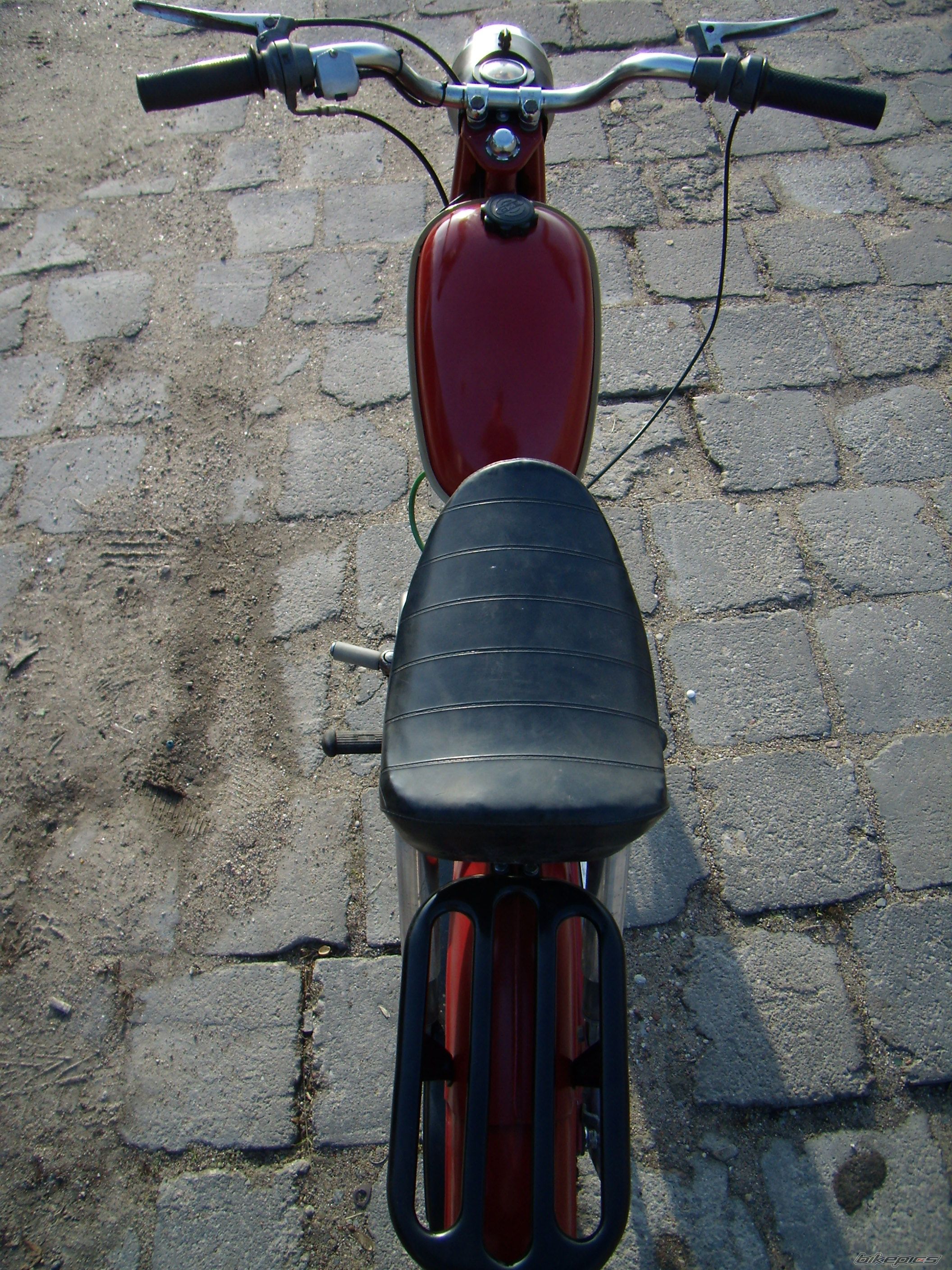 Photo 1829853