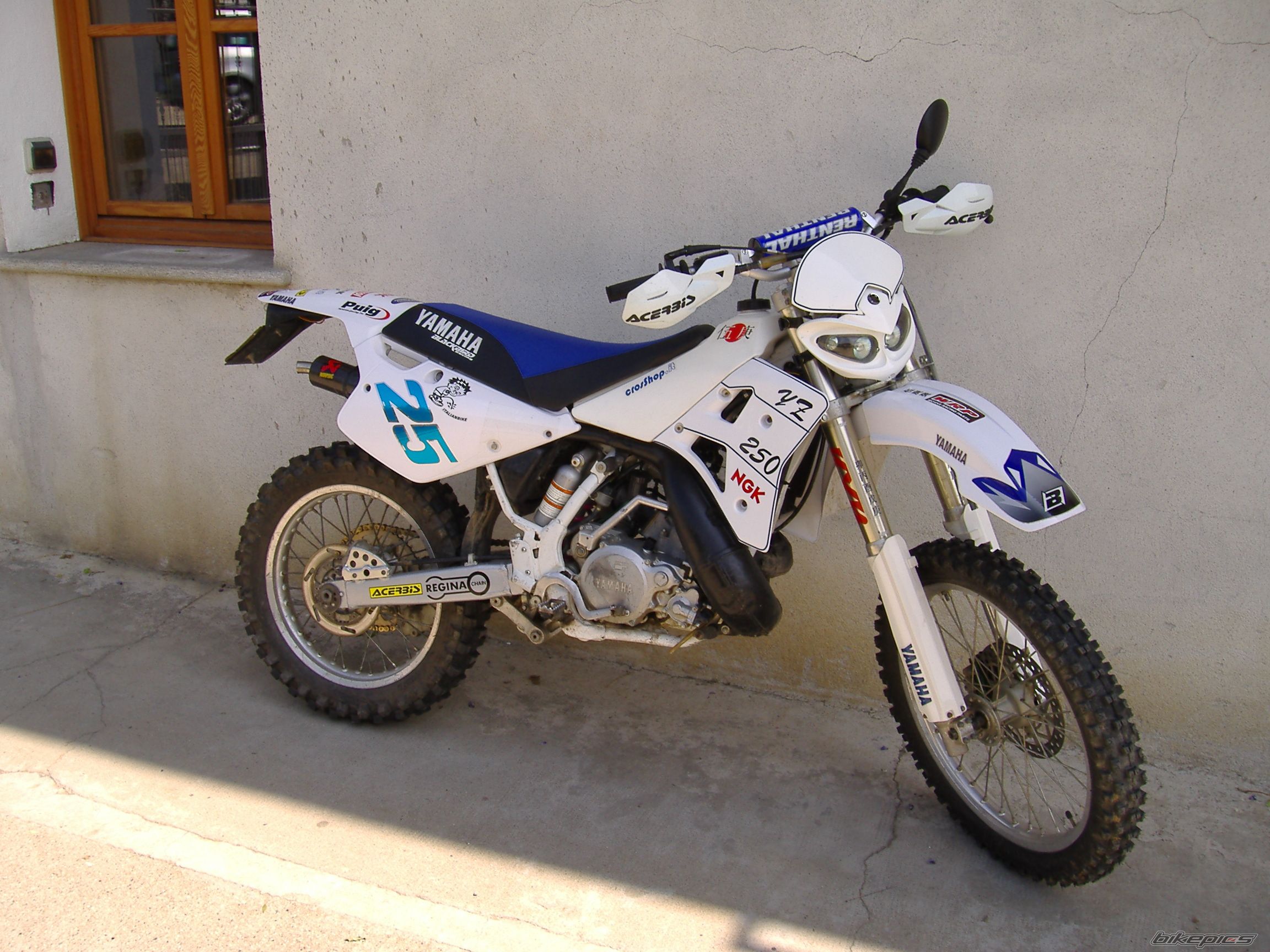 Photo 1830038