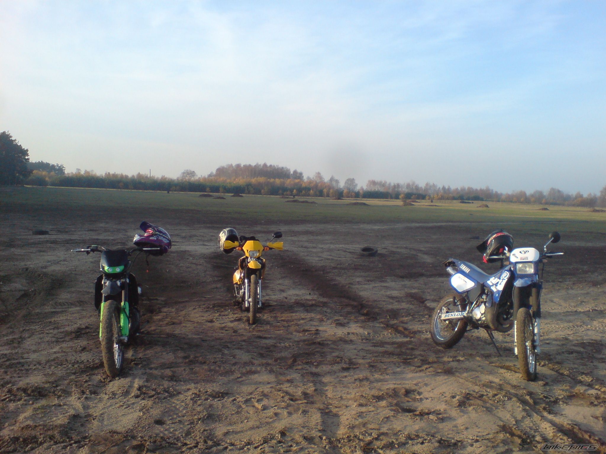 Photo 1830183