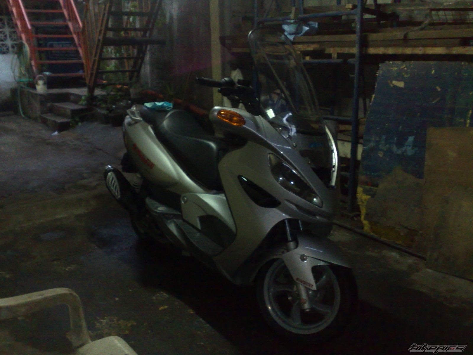 Photo 1830348