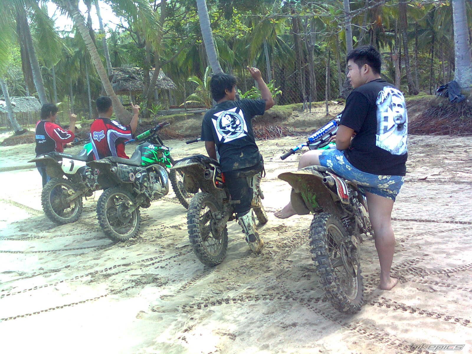 Photo 1830654