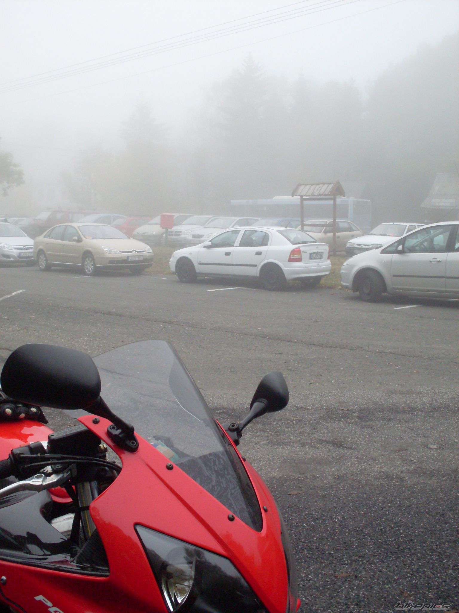 Photo 1831161