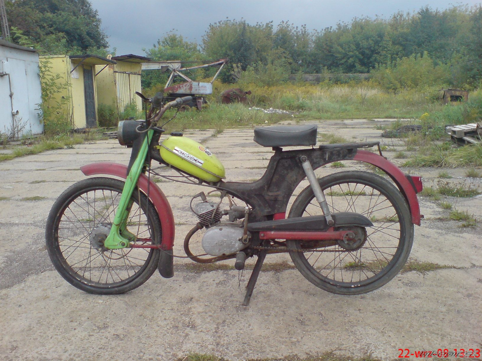 Photo 1831398