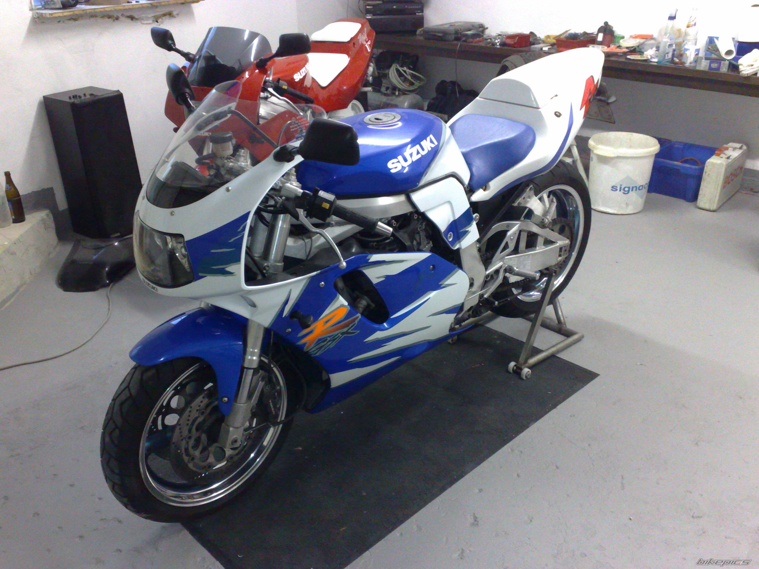 Photo 1831699