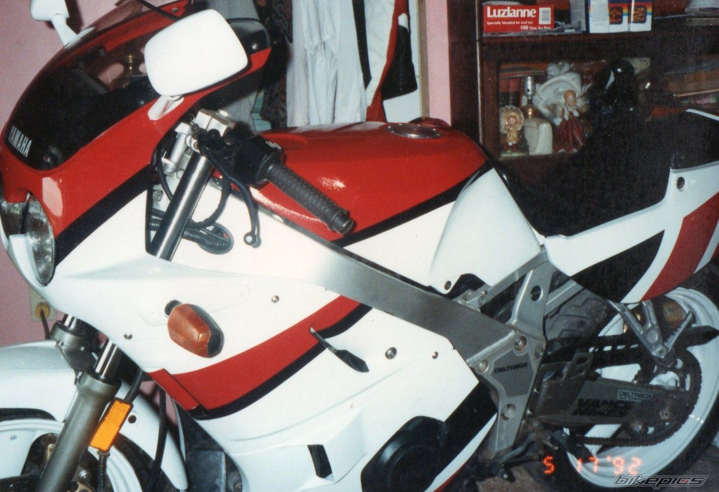 Photo 1831844