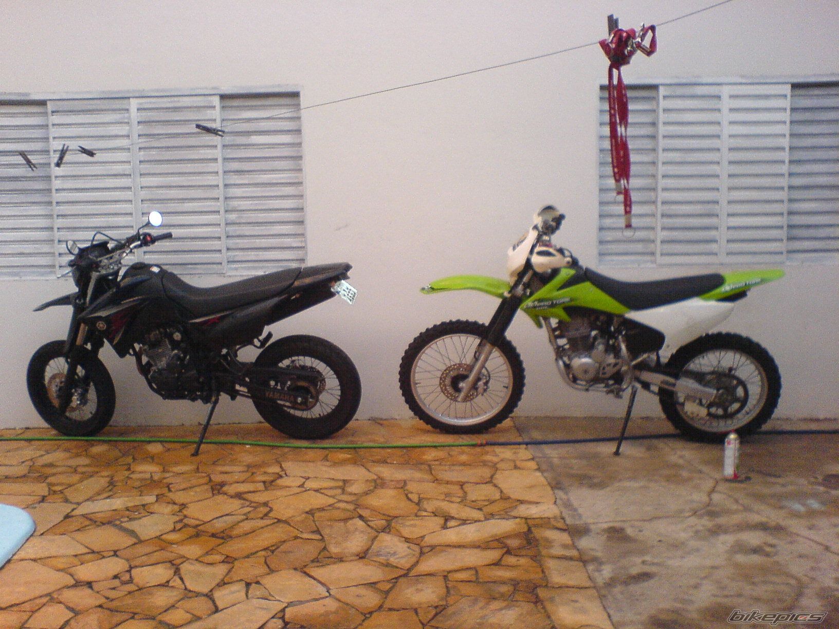 Photo 1831963
