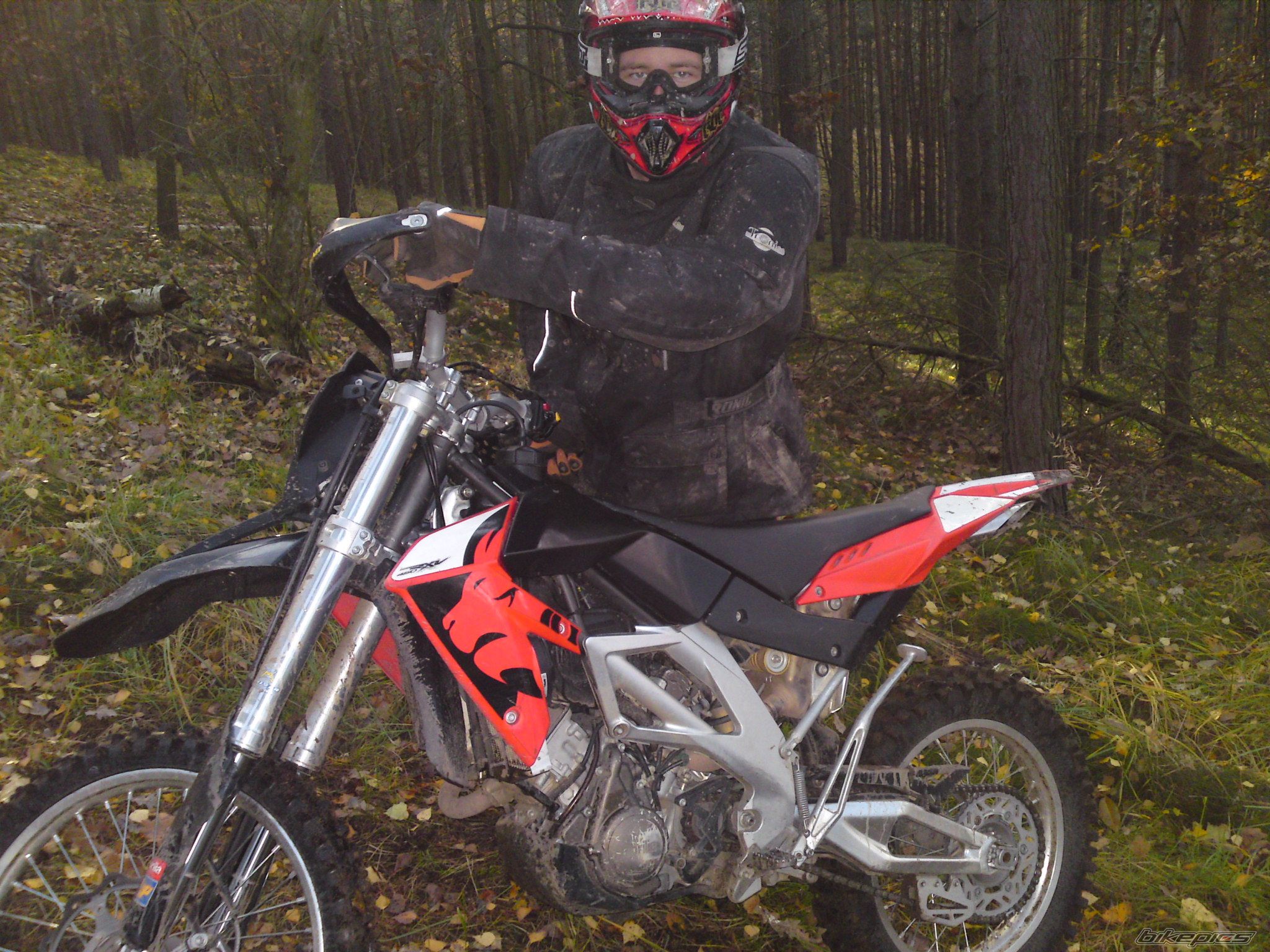 Photo 1832232