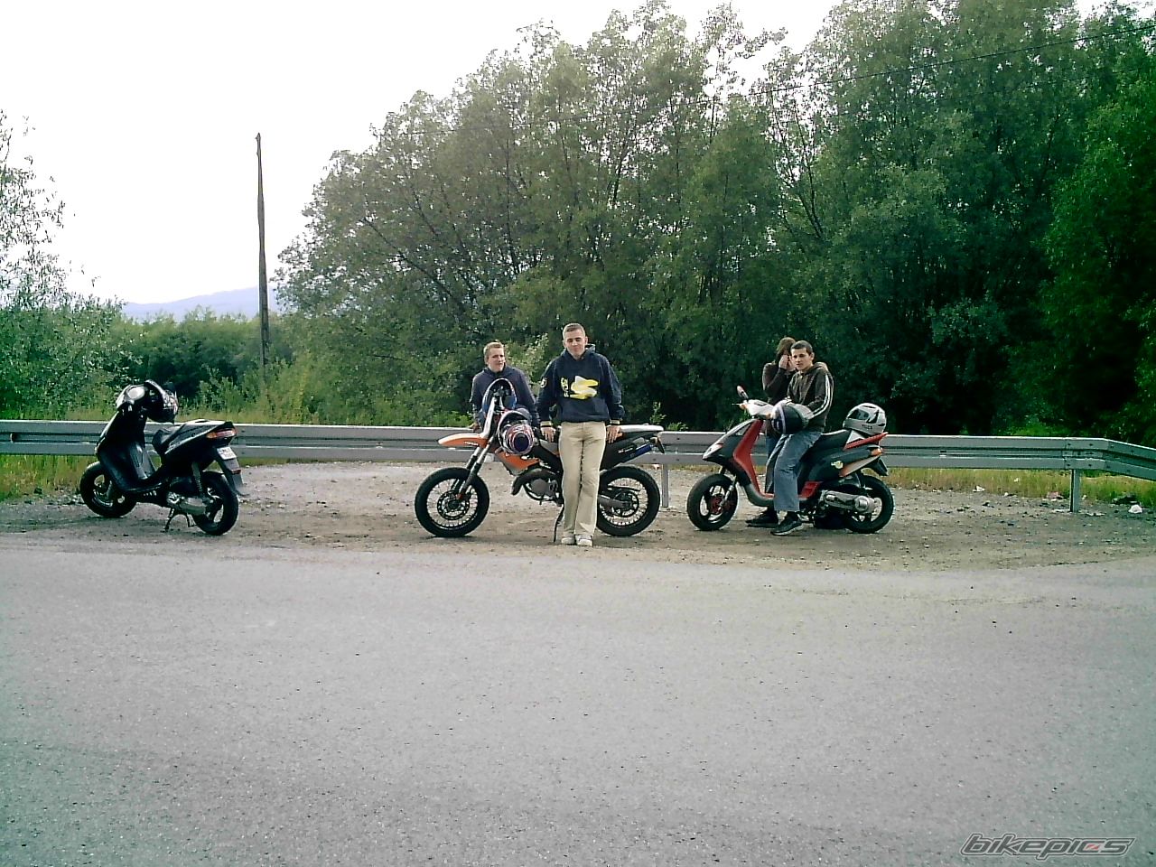 Photo 1832264