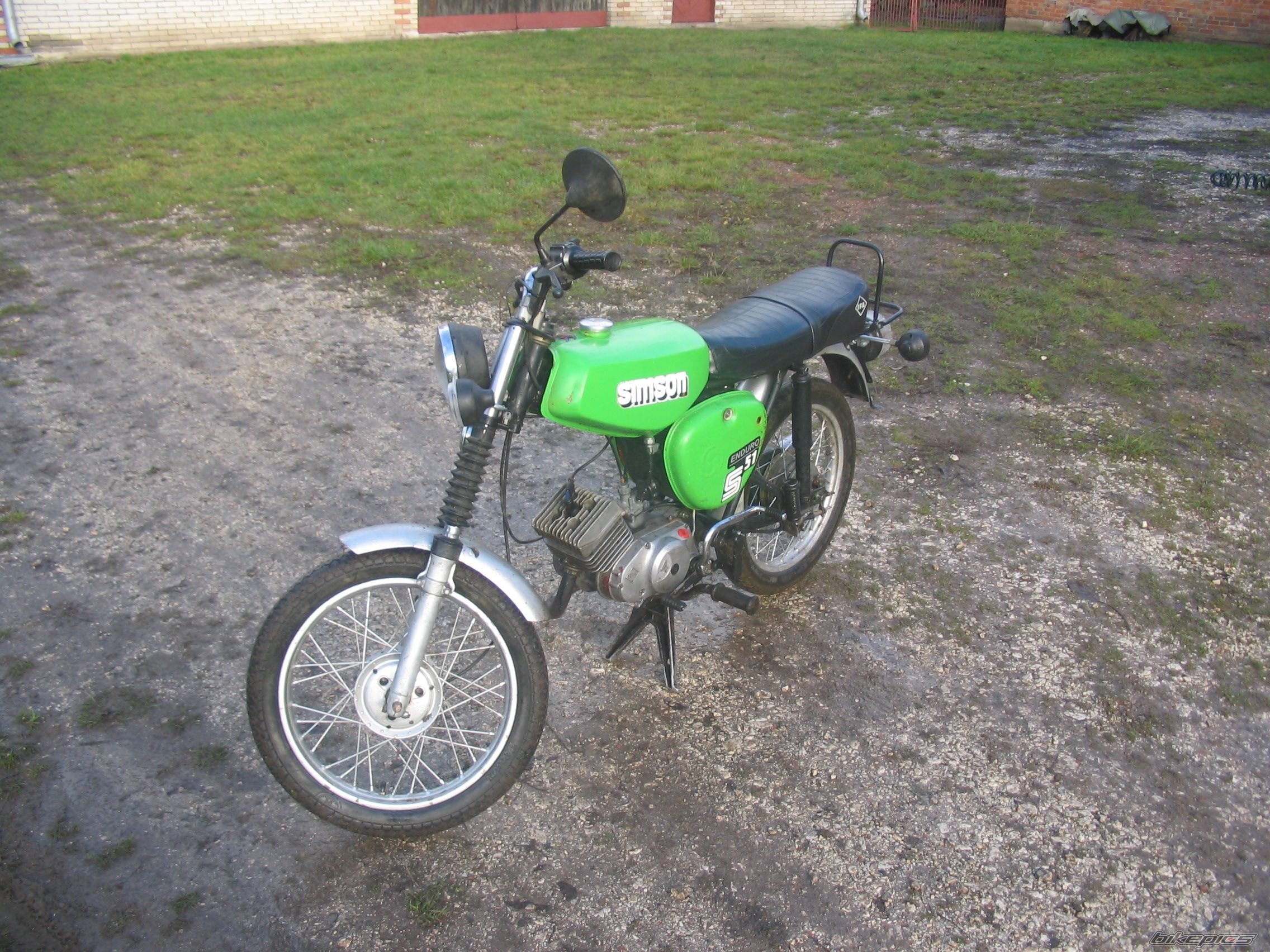 Photo 1832325