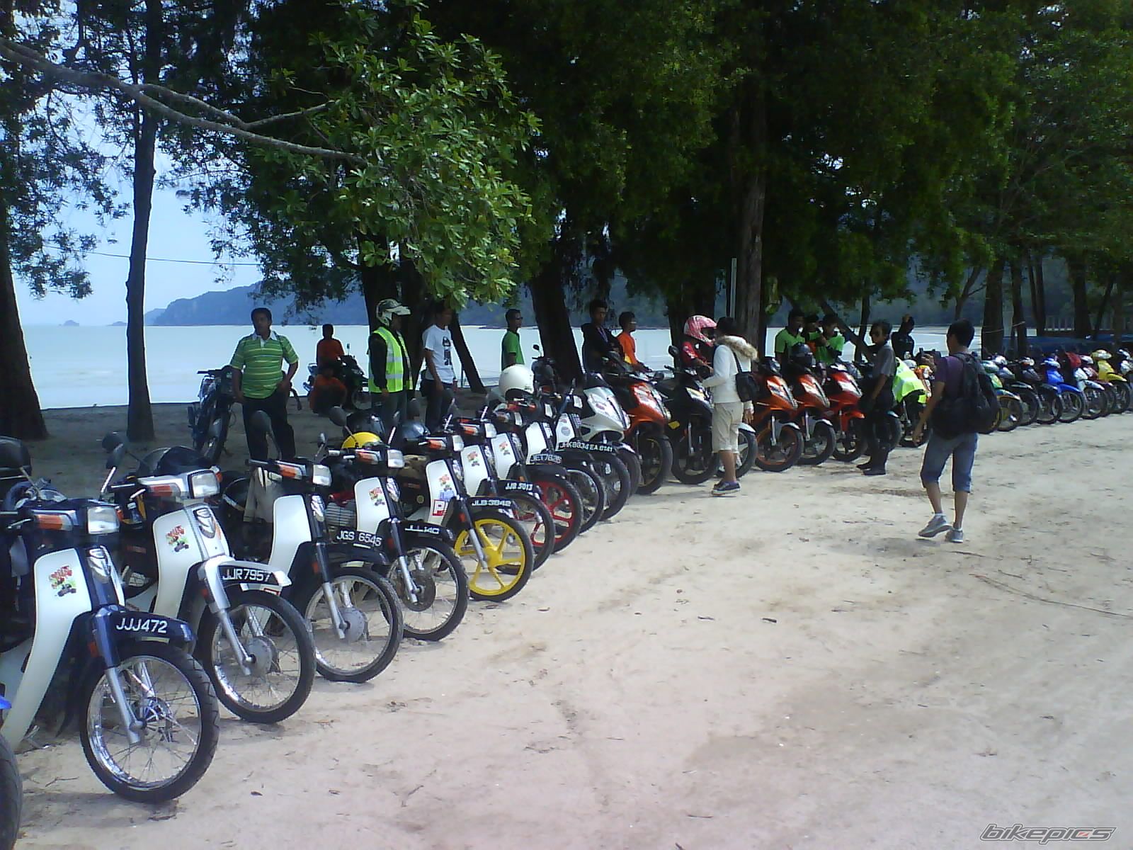 Photo 1832412