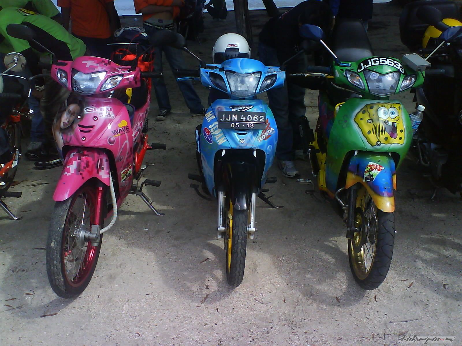 Photo 1832416