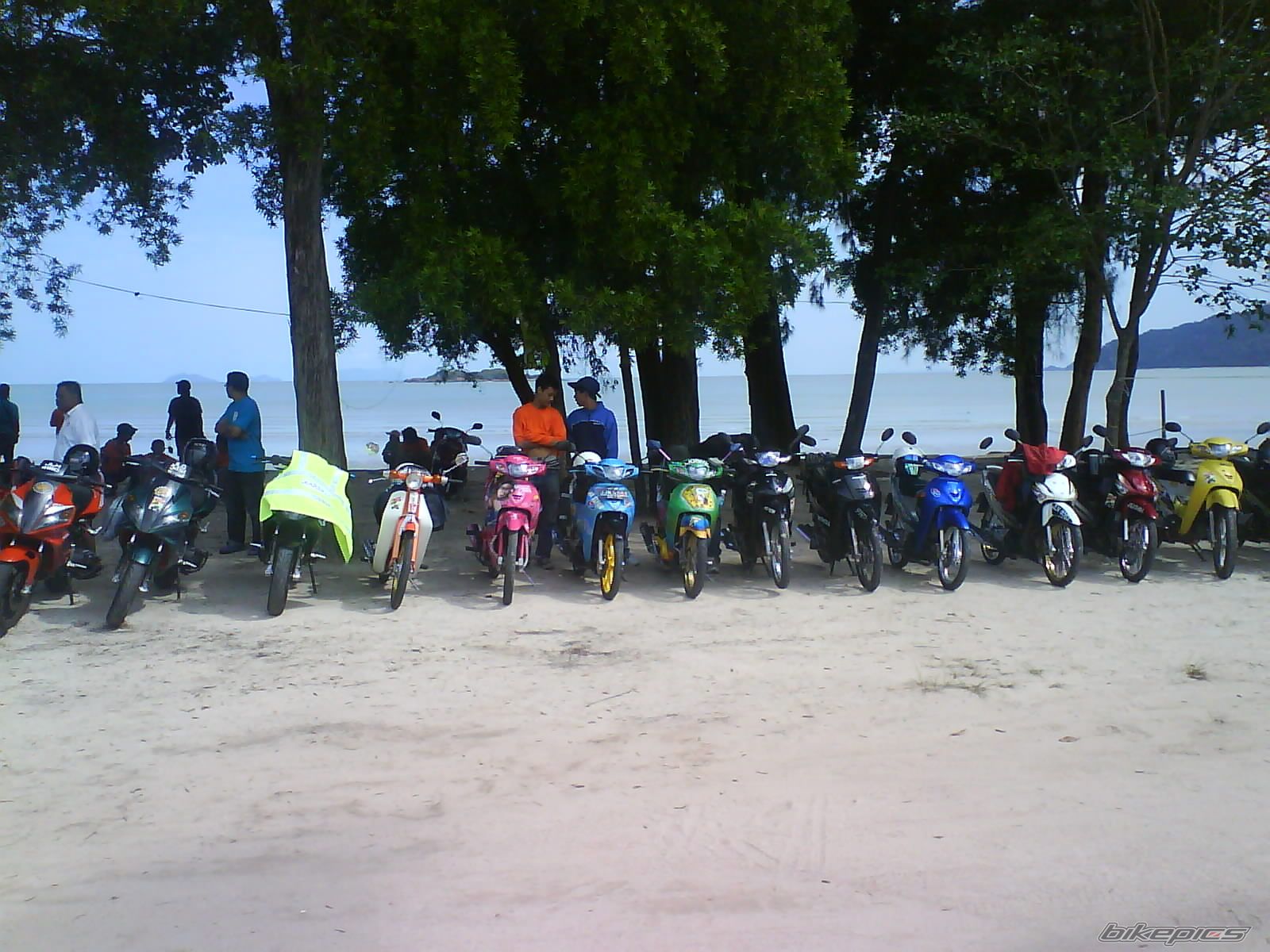 Photo 1832423