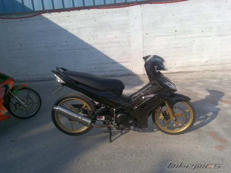 Photo 1832478