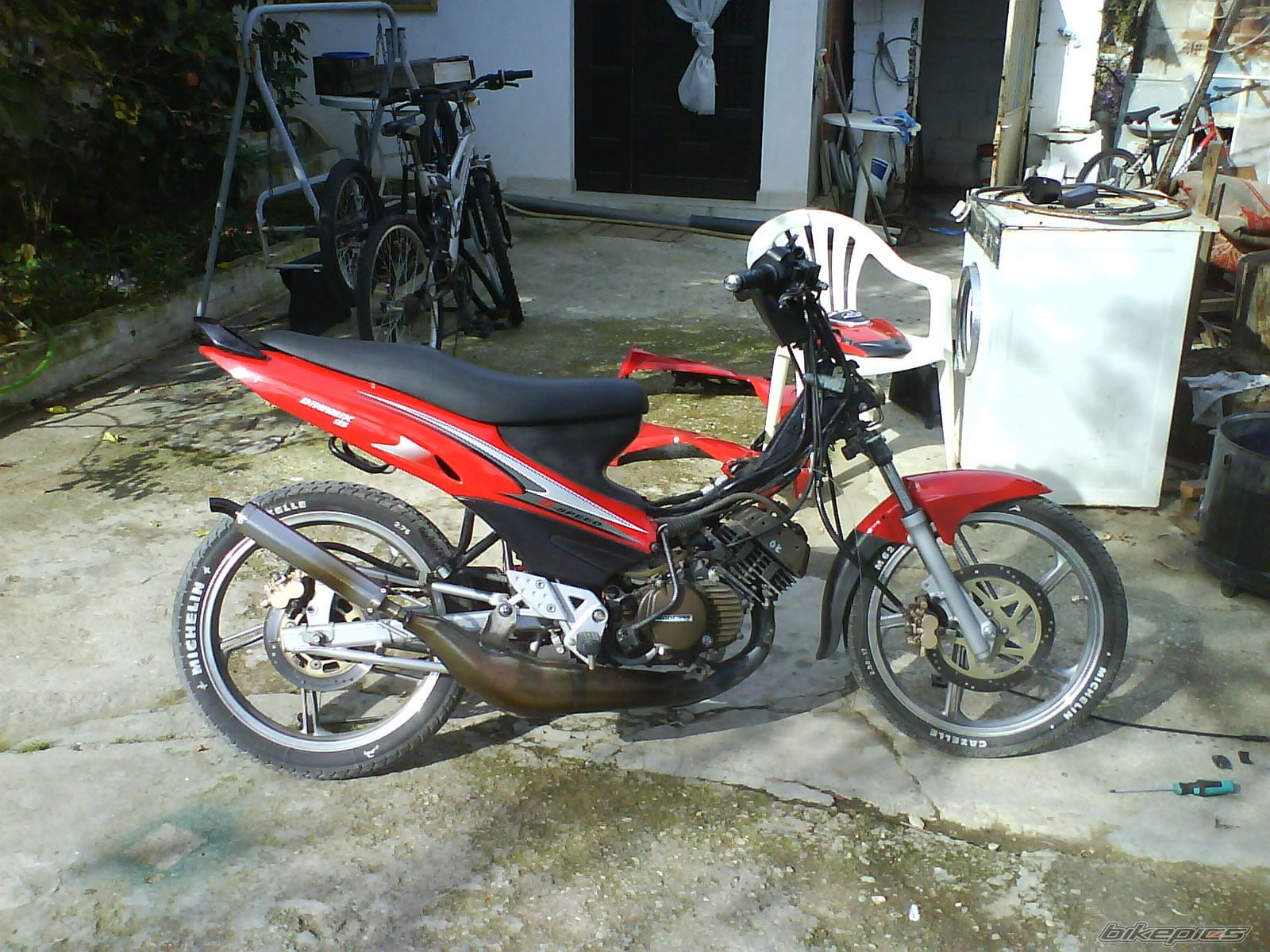Photo 1832532