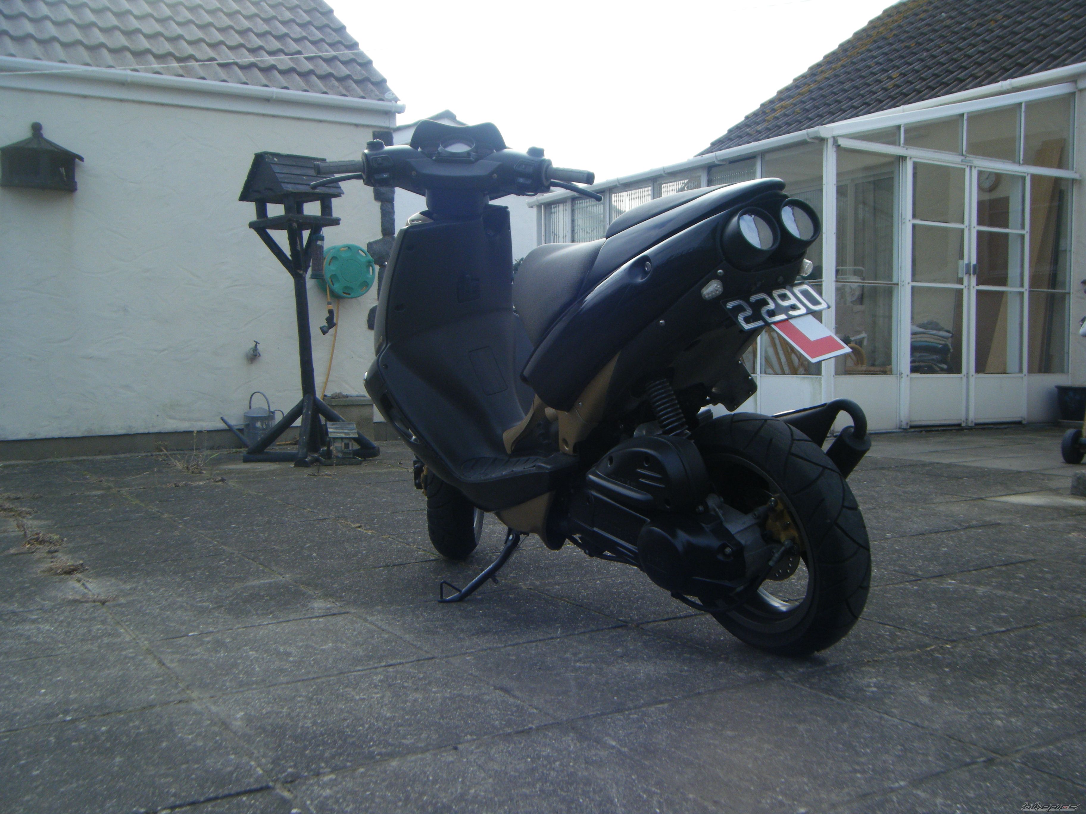 Photo 1832755