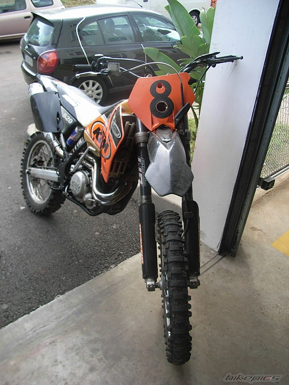 Photo 1832763