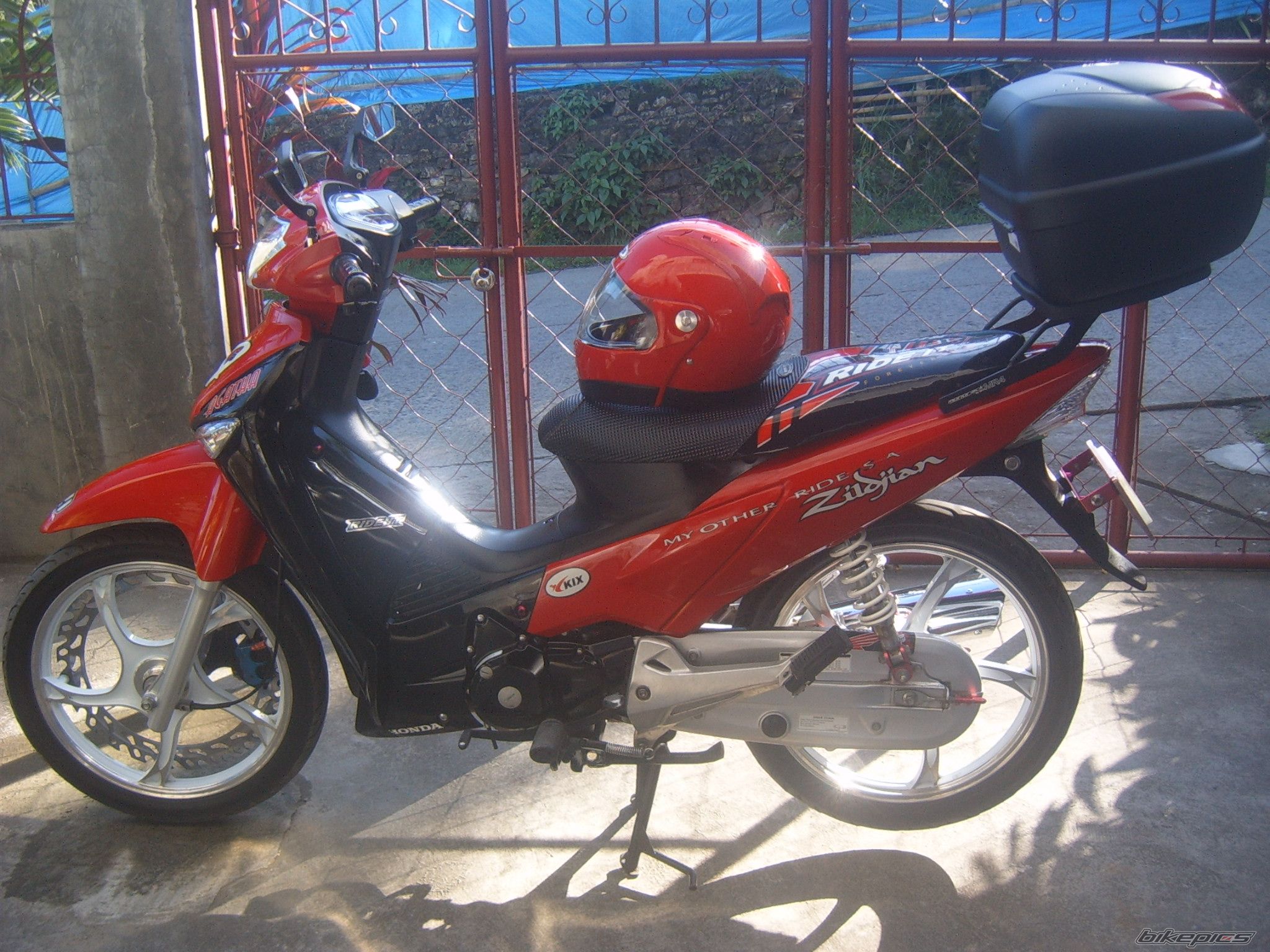 Bike Photo 1832834