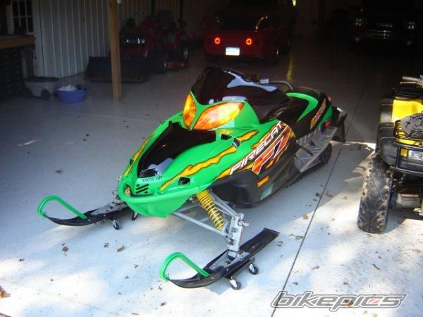 Photo 1832887