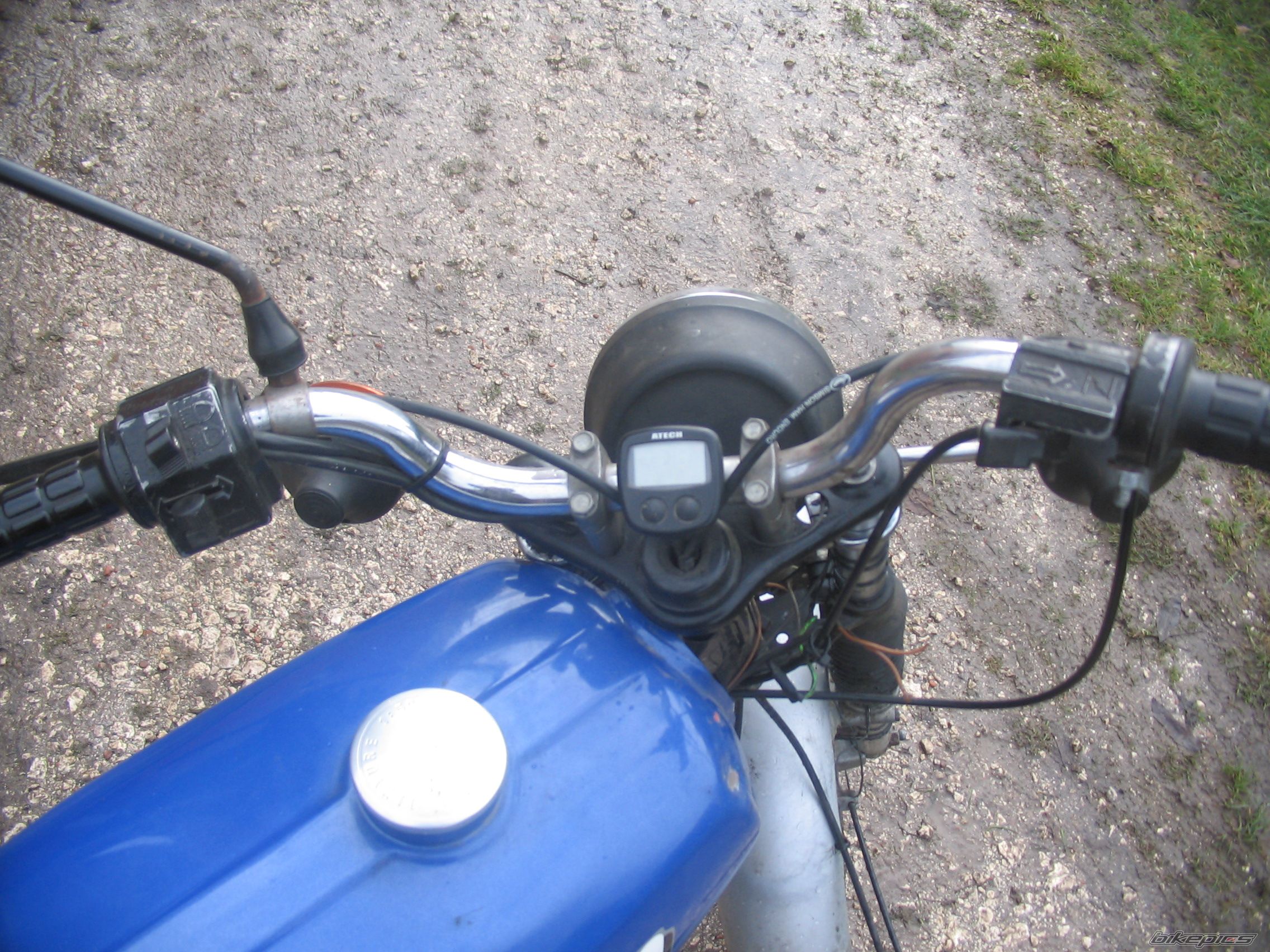 Photo 1832898