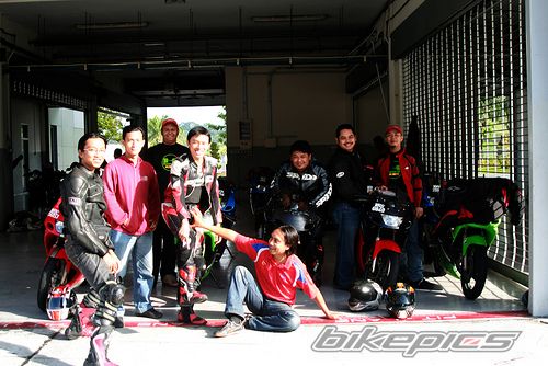 Photo 1832909