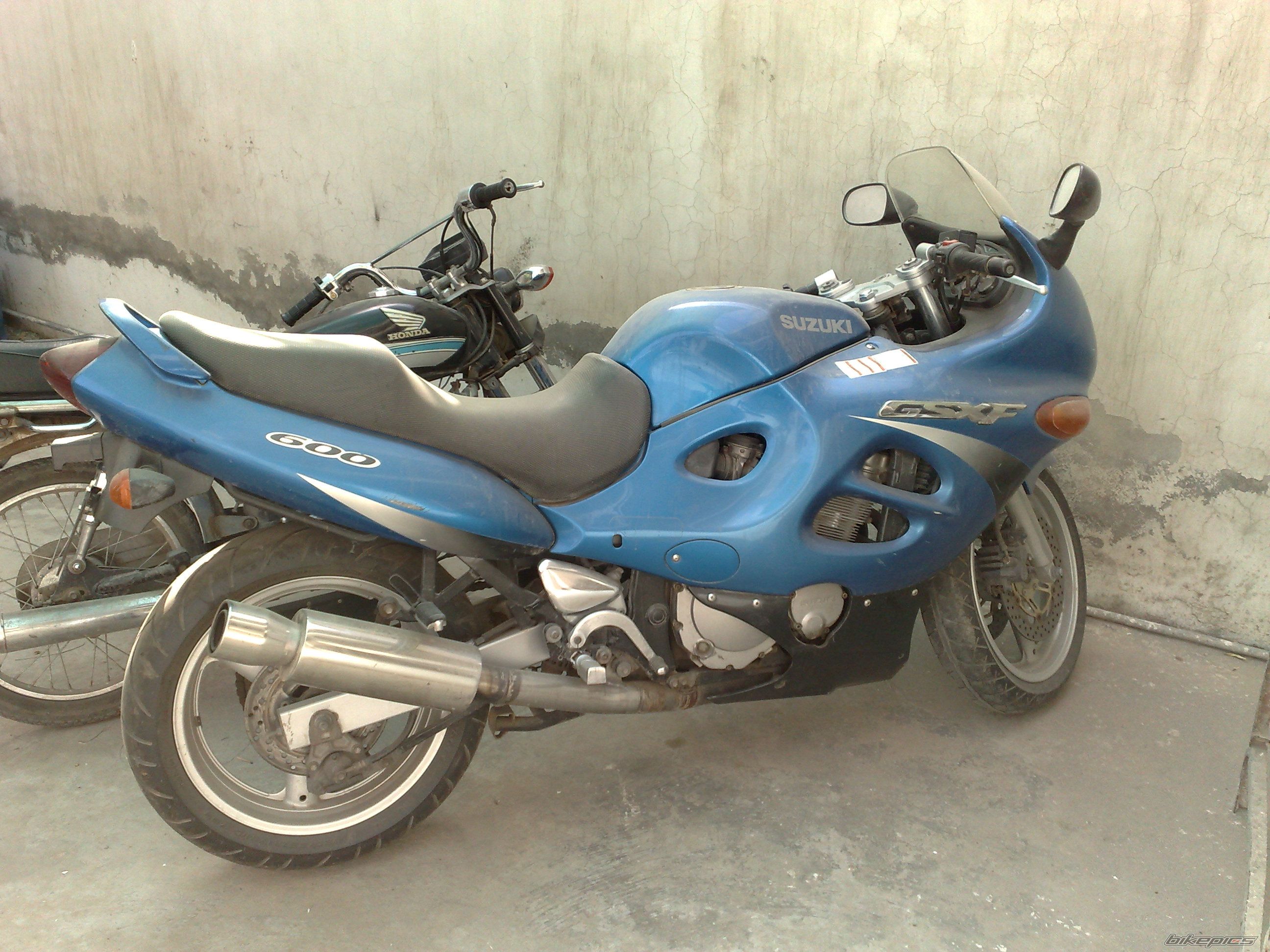 Photo 1833184