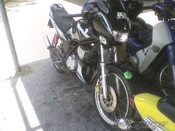 Photo 1833200