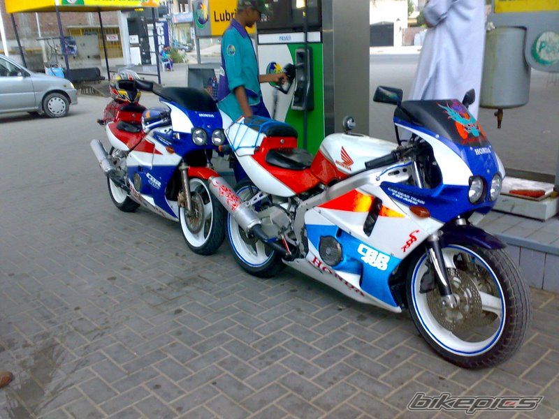 Photo 1833223
