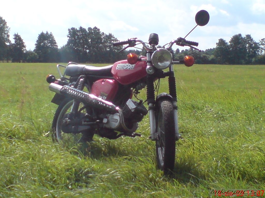 Photo 1833396