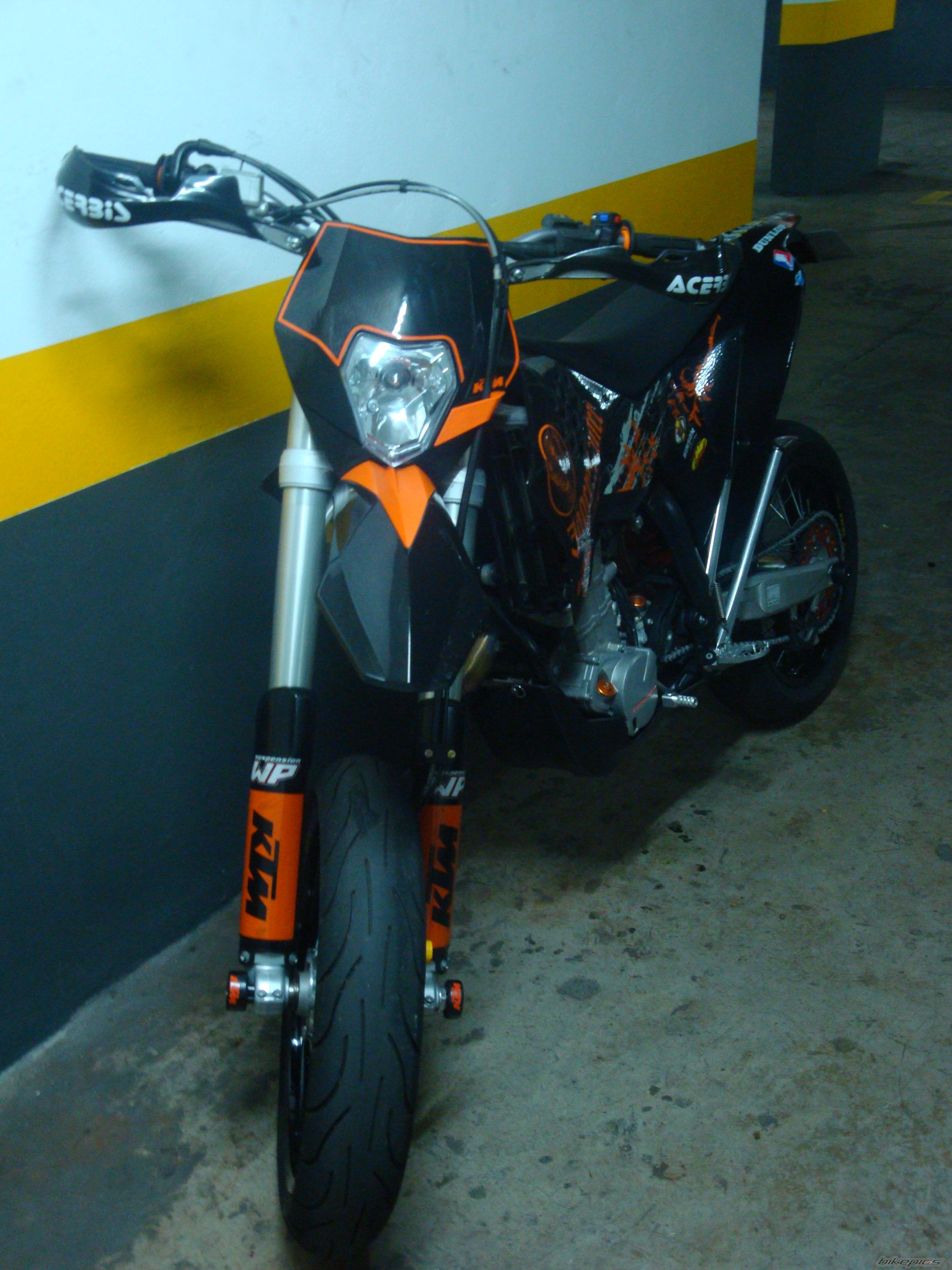 Photo 1833421