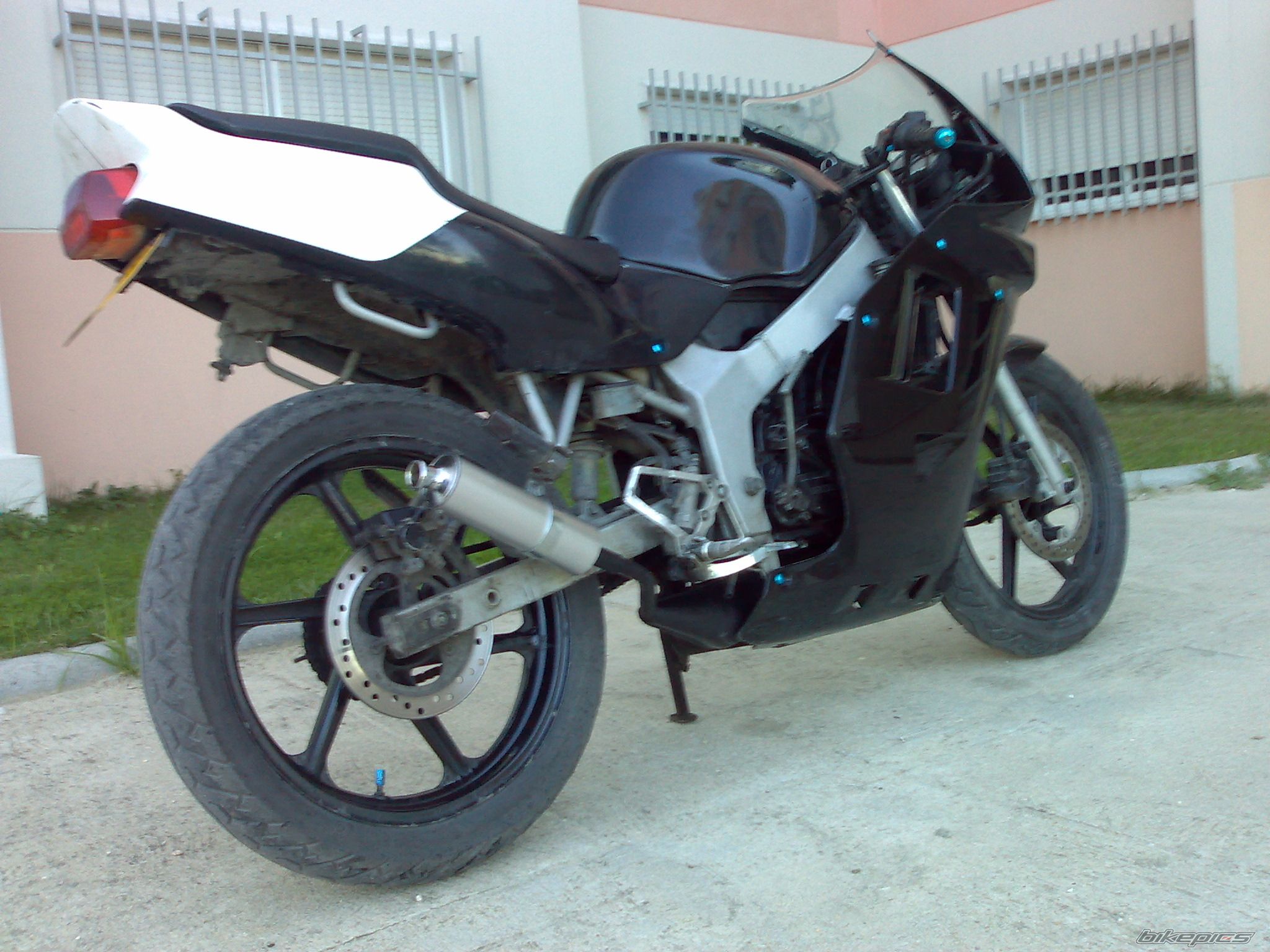 Photo 1833461