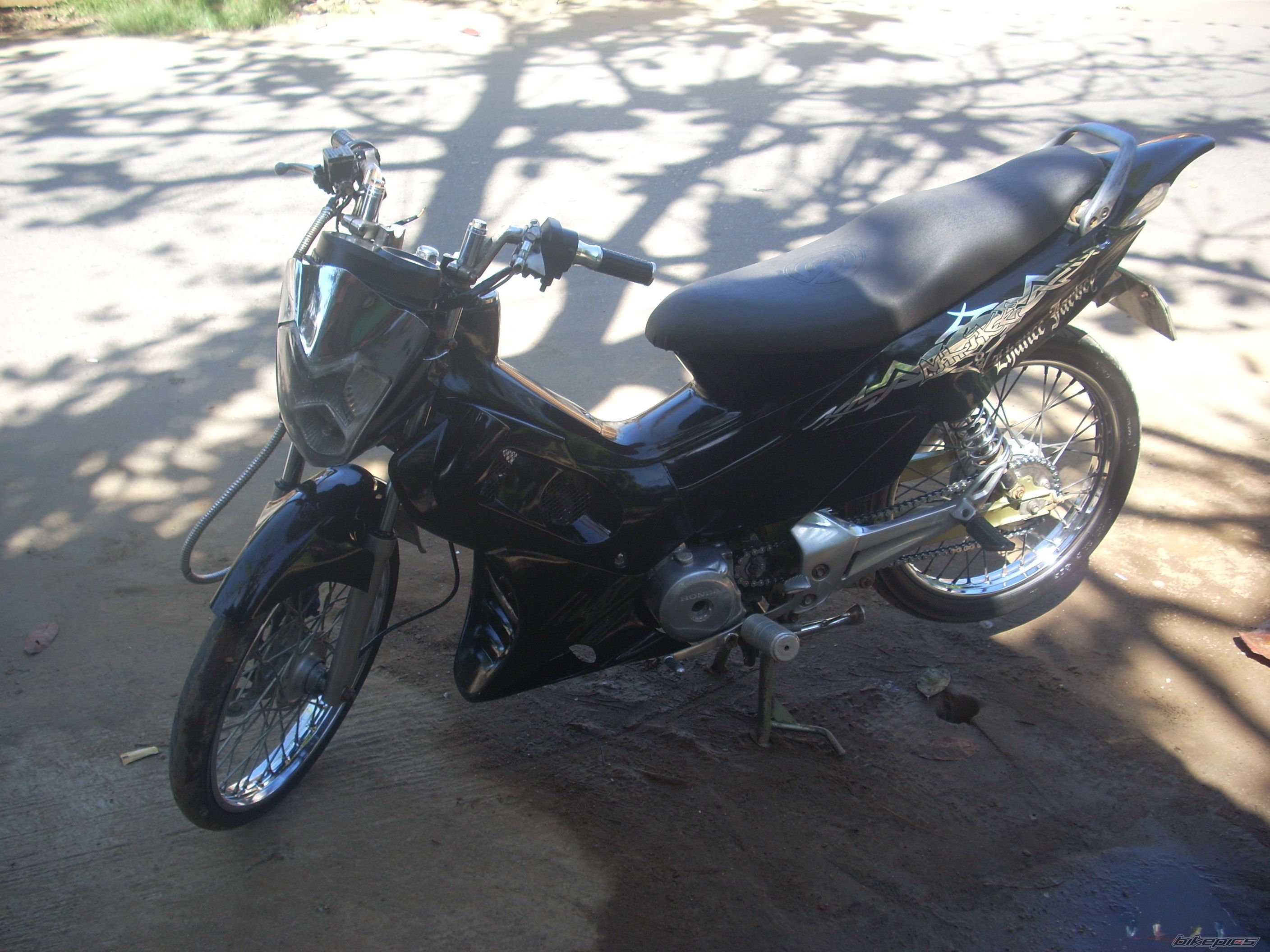 Photo 1833489