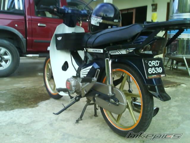 Photo 1833598