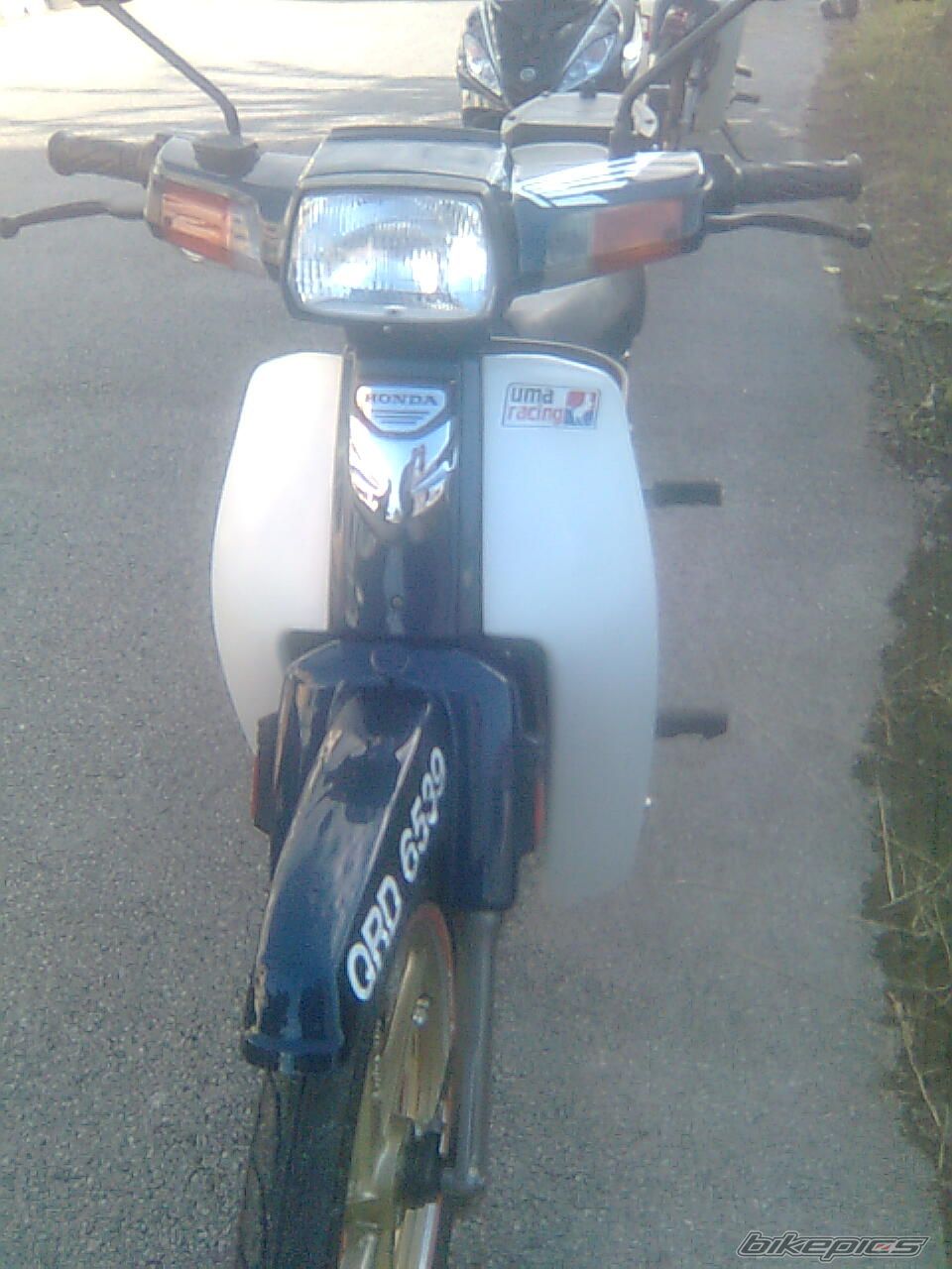 Photo 1833657