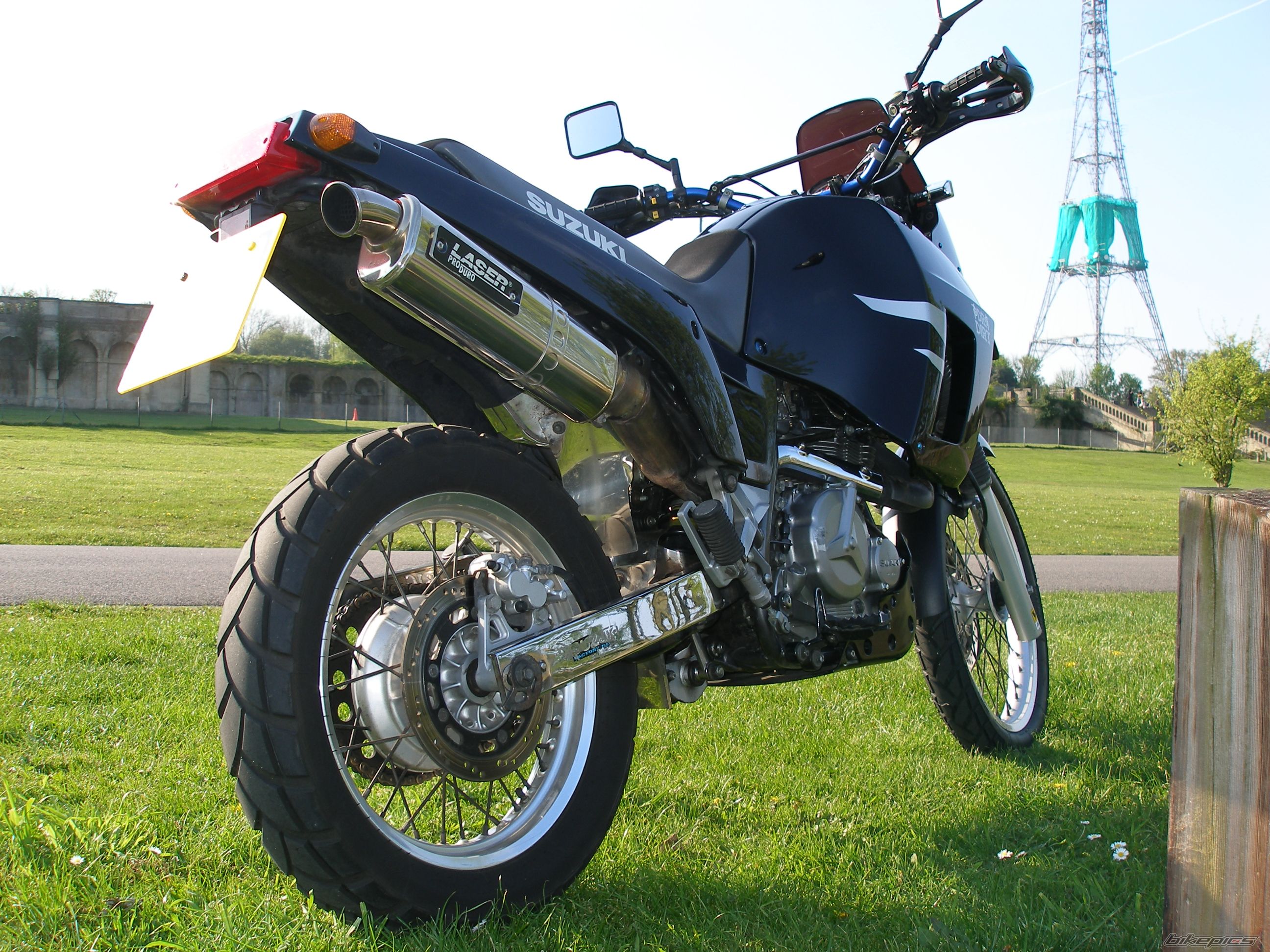 Photo 1833717