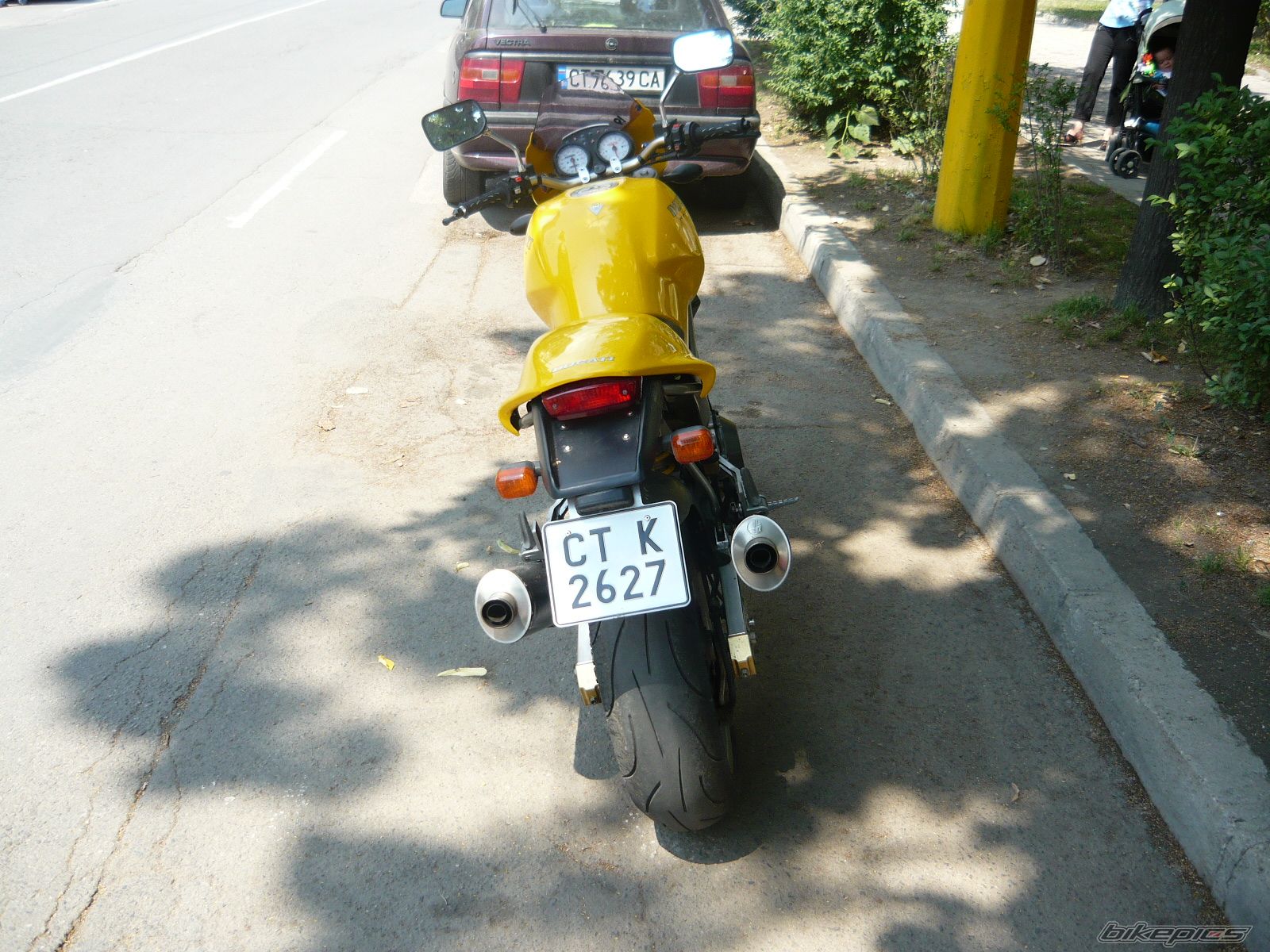 Photo 1833738