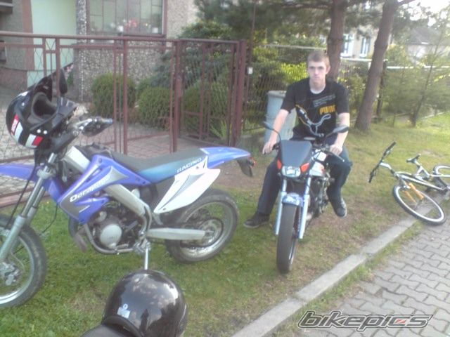 Photo 1833807