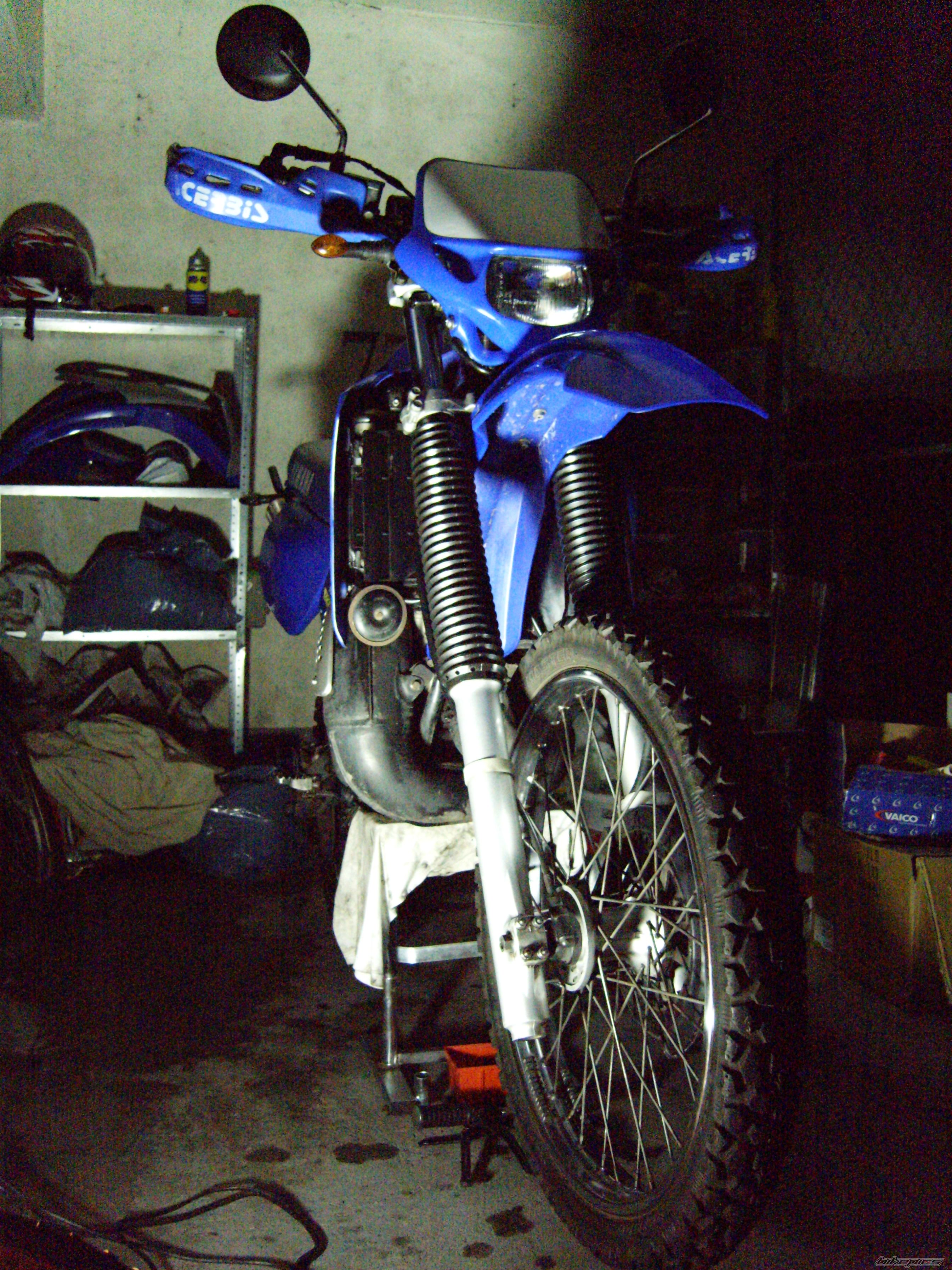 Photo 1834012