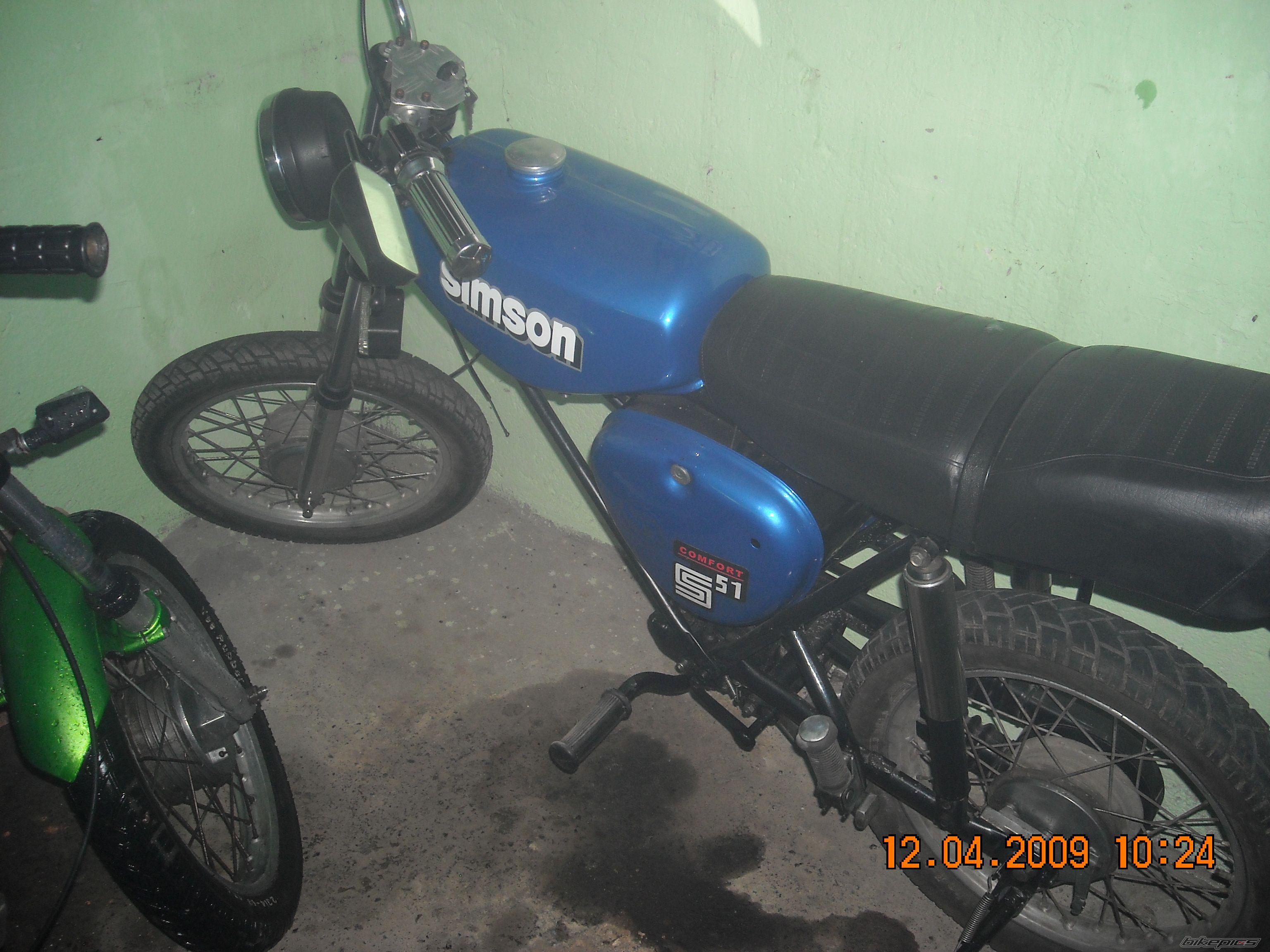 Photo 1834058