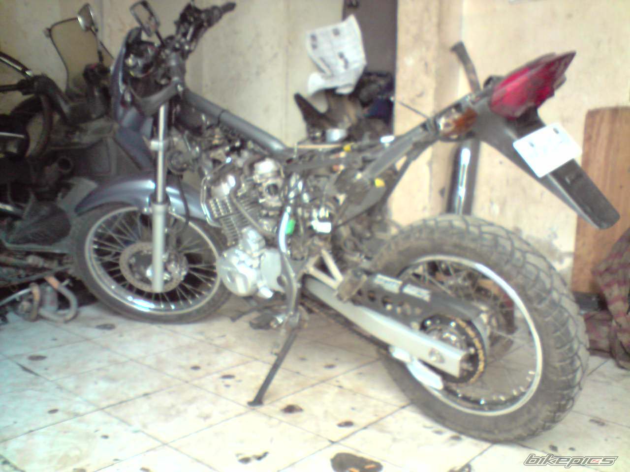 Photo 1834079