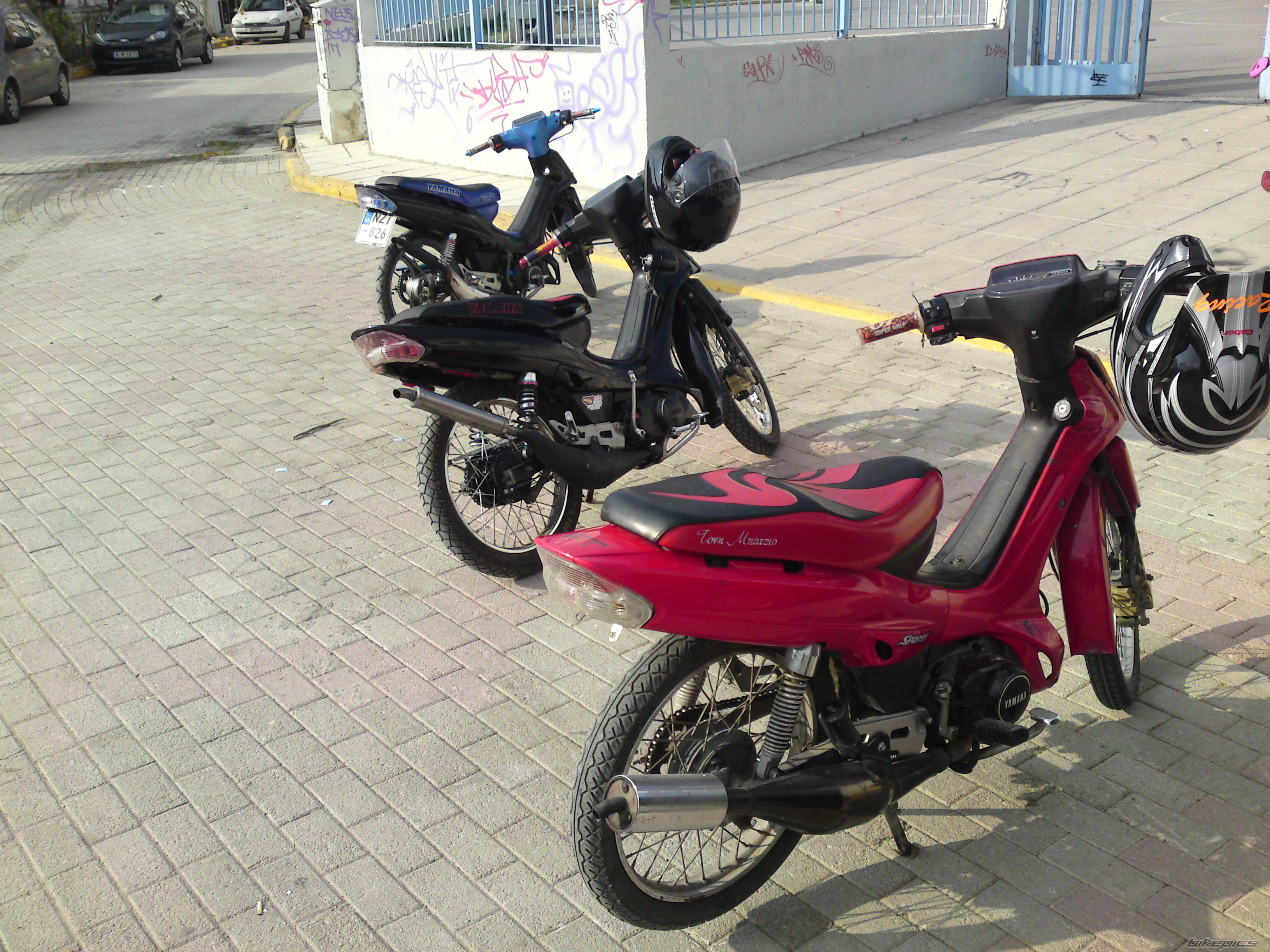 Photo 1834109