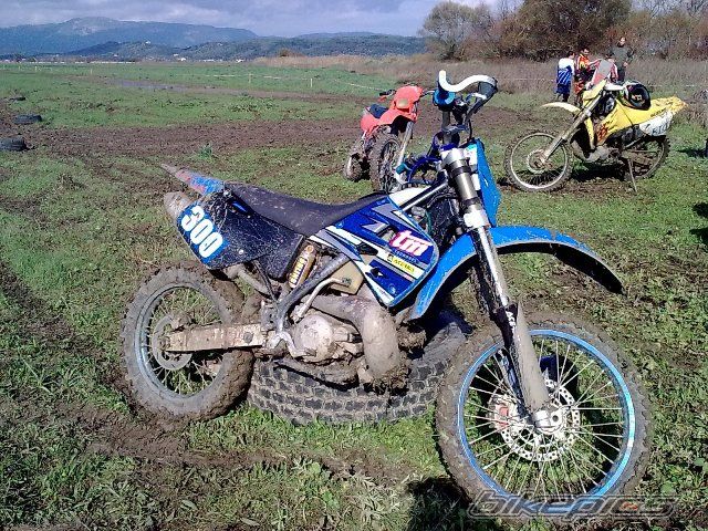 Photo 1834330