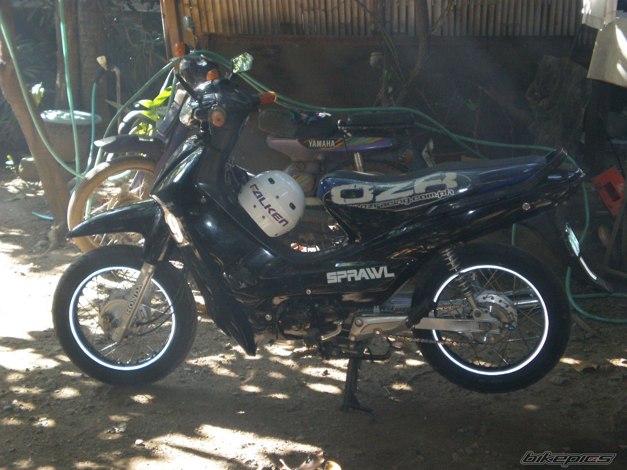 Photo 1834606
