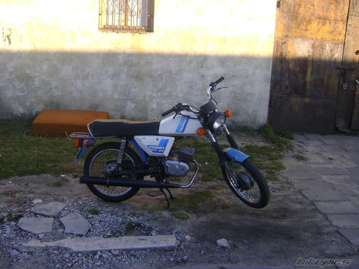 Photo 1834630