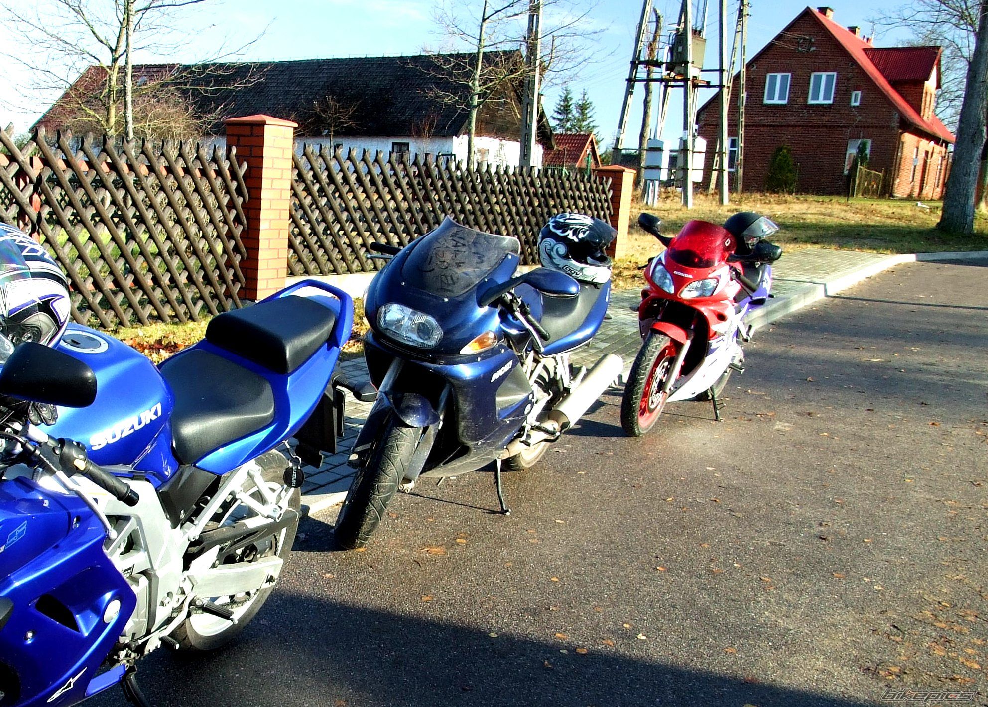Photo 1834894