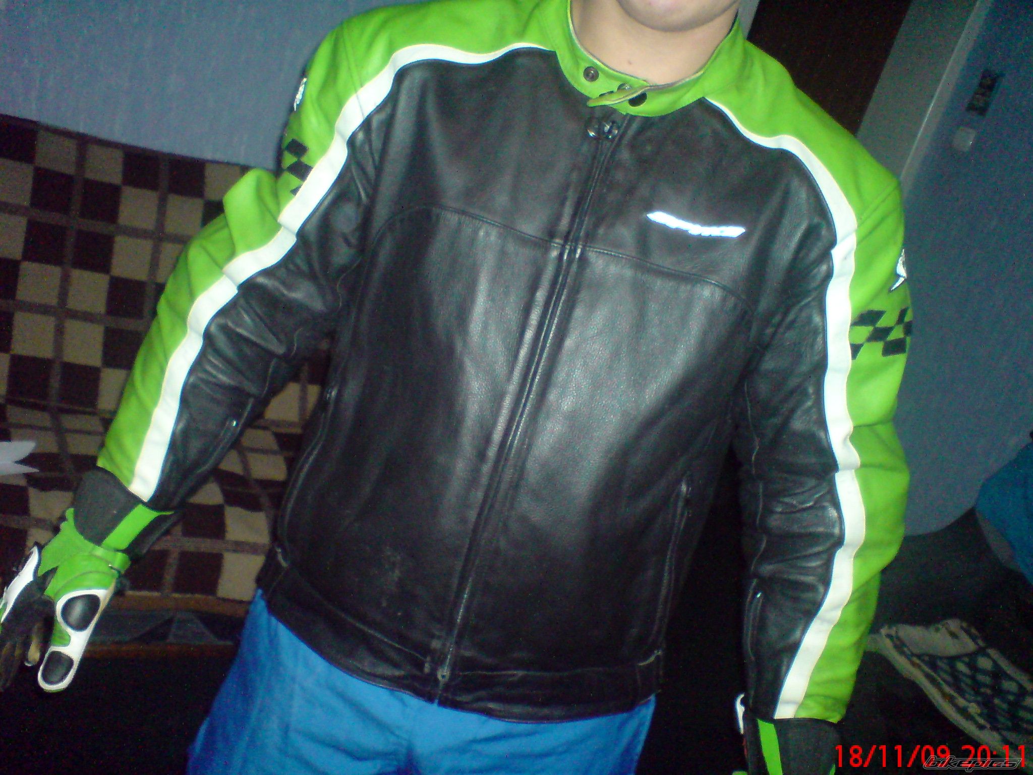 Photo 1834908