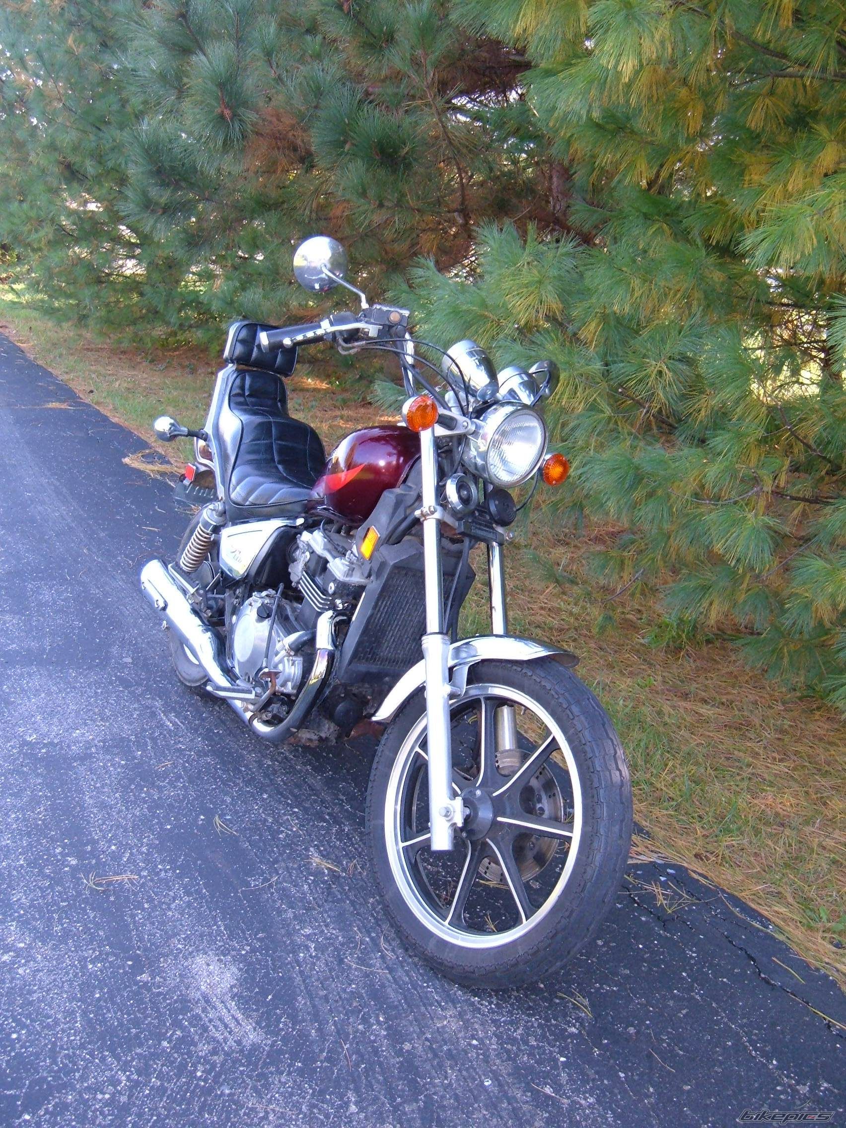 Photo 1835140