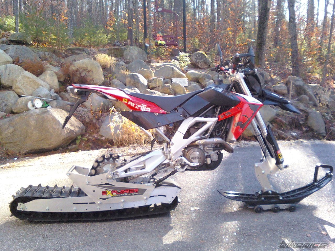 Photo 1835171