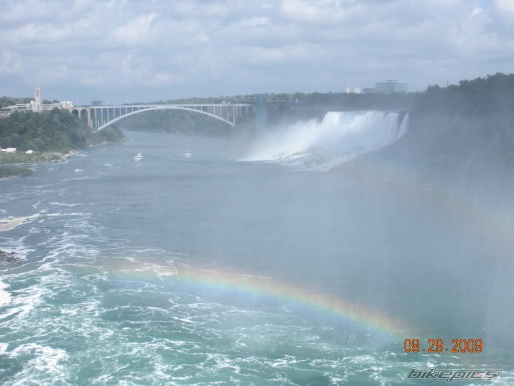 Photo 1835183